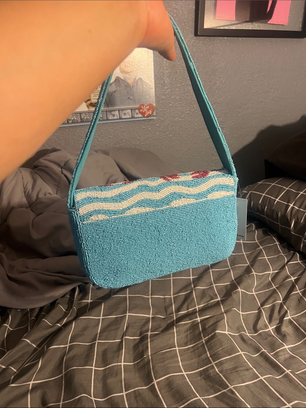Beaded Crab Motif Shoulder Bag in Aqua and Red - Picture 2 of 10